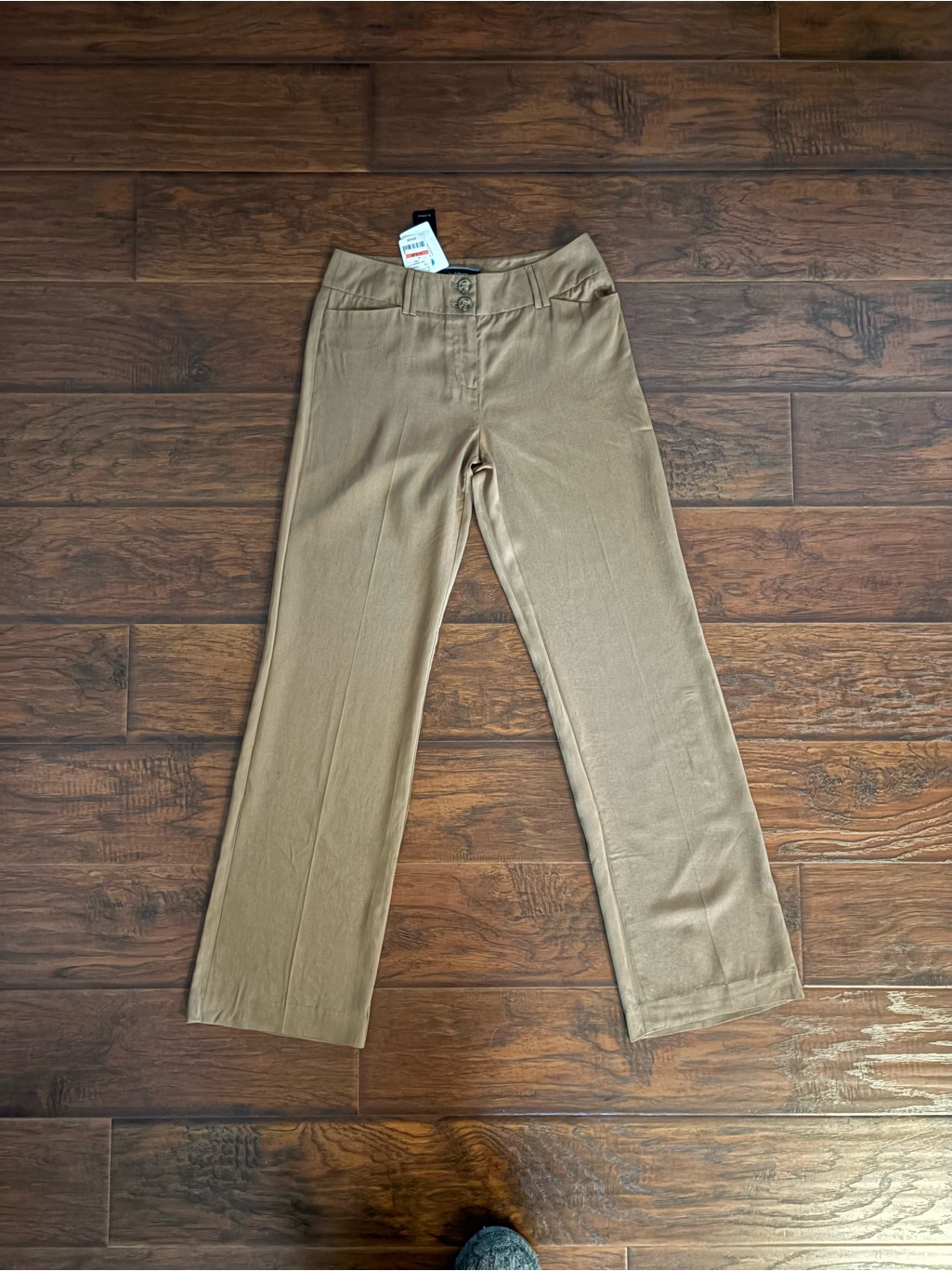 Le Chateau - Classic Straight-Leg Khaki Pants - Tan